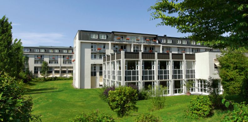Blick auf die Falkenstein-Klinik in der Sächsischen Schweiz